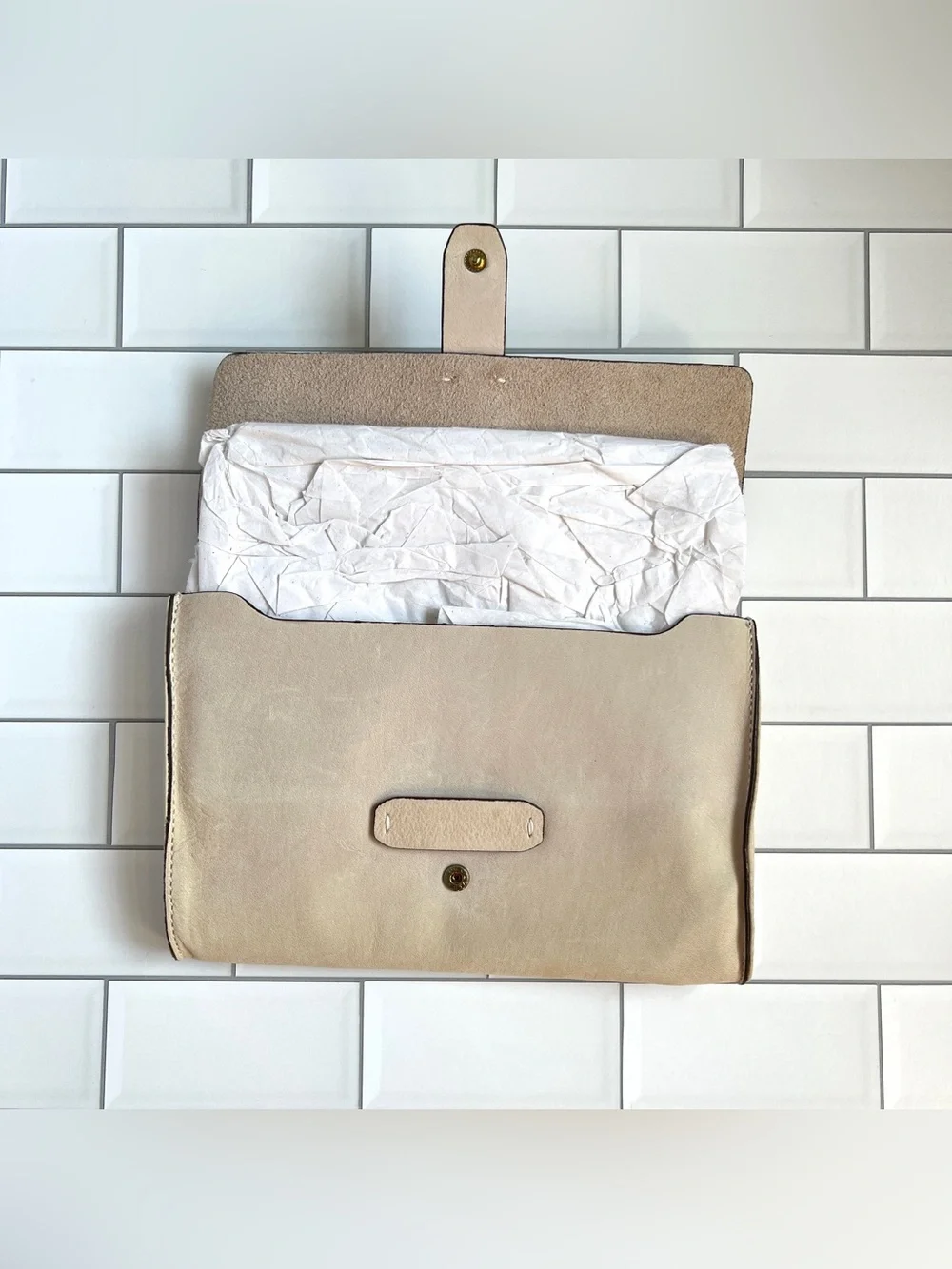 GAP 🤎 Leather Genuine Suede Tan Clutch Fold over Purse